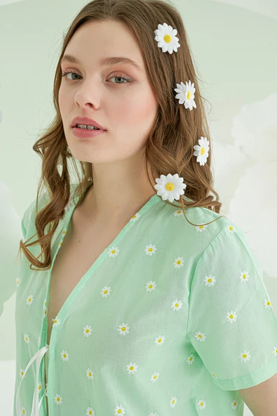 Yeşil Papatya Desenli Önden Bağlamalı Pijama Takımı - Resim 3