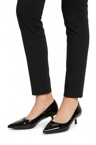 Aspor Siyah Rugan Kadın Topuklu Ayakkabı ürün görseli