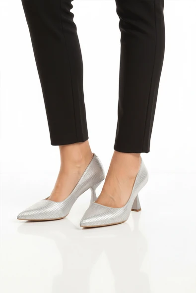 Aspor Gümüş Kadın Topuklu Ayakkabı ürün görseli