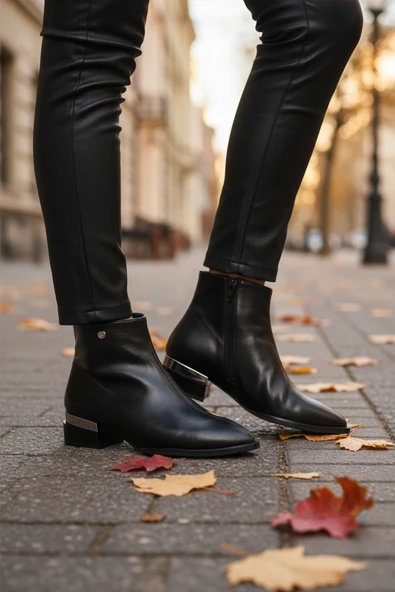 Pierre Cardin Siyah Parlak İçi Kürklü Kadın Topuklu Bot - Resim 3