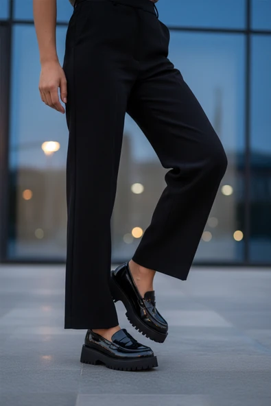 Aspor Siyah Rugan Kalın Taban Kadın Casual Ayakkabı - Resim 3