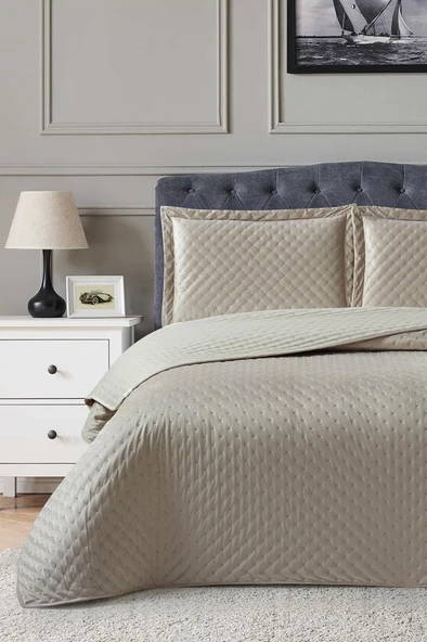 Parma Çift Kişilik Lüks Kadife 240x260 cm Yatak Örtüsü Bej ürün görseli