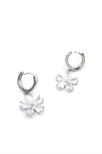 LitaeTrend Çiçek Küpe - Beyaz ürün görseli