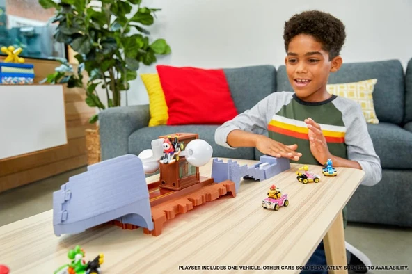 Mario Kart Çılgın Yaratıklar Oyun Seti Boo's Spooky Sprint GNM23 - 4