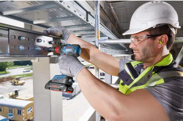 Bosch GDX 18V-200 C Darbeli Somun Sıkma Solo - 2