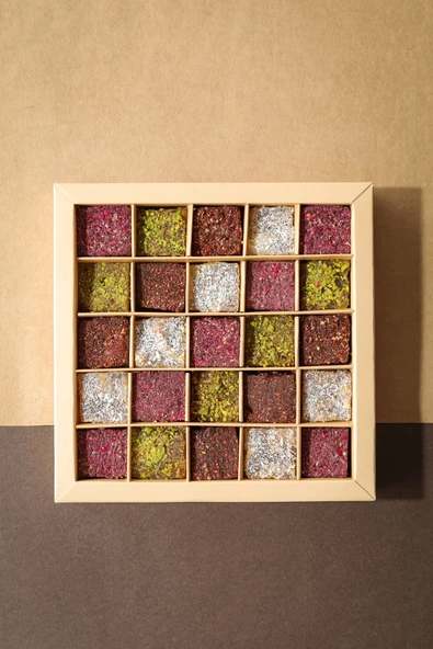 Kale Pestil & Köme Glutensiz ve Rafine Şeker İlavesiz Karışık Lokum 325 g