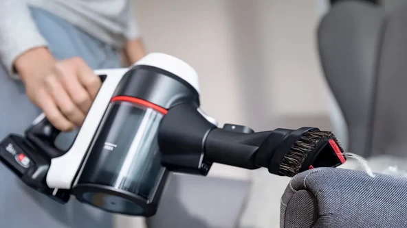 Bosch Unlimited 7 BBS711W Şarjlı Dikey Süpürge - Resim 12