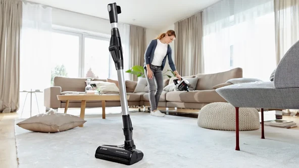 Bosch Unlimited 7 BBS711W Şarjlı Dikey Süpürge - Resim 5