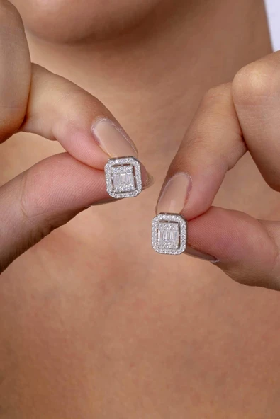 Gümüş Pazarım Baget Taşlı Köşeli 925 Ayar Gümüş Çivili Kadın Küpe - Resim 3