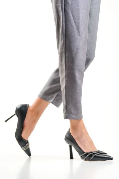 Kadın İnce Topuklu Stiletto TR040Y15A - 4