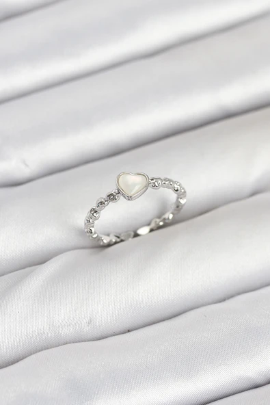 Pirinç Gümüş Renk Kalpli Model Kadın Yüzük - EBJ250927W37962 ürün görseli