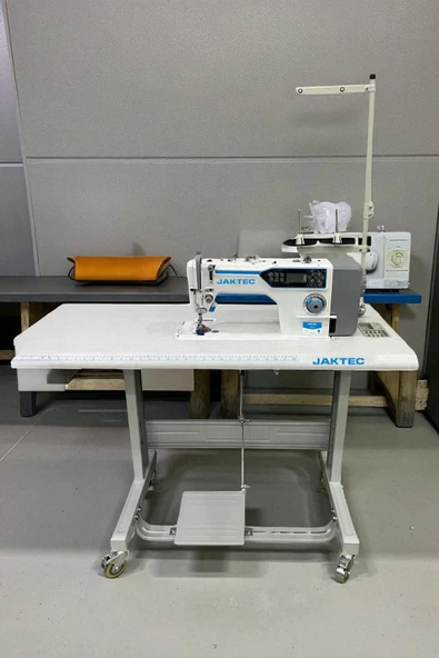 Jaktec JK-A4 Elektronik İp Kesmeli Düz Dikiş Makinesi Tablalı ve Başlangıç Seti Hediyeli ürün görseli 1