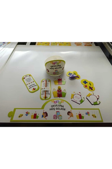 OKULUNA / SINIFINA HOŞ GELDİN ÖĞRENCİ TACI VE HEDİYE KARTI SETİ(5 PARÇA) 12'Lİ 05