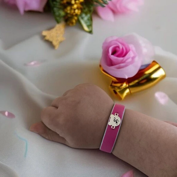 Harfe Özel 14 Ayar Altın Plakalı Ayıcık Motifli Doğal Pembe Derili Hediye Bileklik-458 - Resim 3