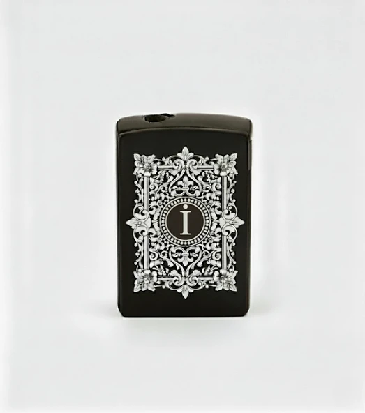 İ Harfli Detaylı Kişiye Özel Harf Baskılı Gazlı Çakmak ürün görseli 1