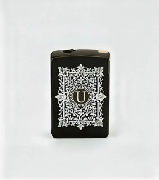 U Harfli Detaylı Kişiye Özel Harf Baskılı Gazlı Çakmak ürün görseli 1