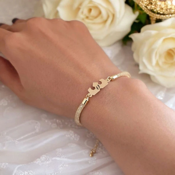 Harfe Özel 14 Ayar Altın Plakalı Taç Motifli Hasır Kordonlu Hediye Bileklik-461 - Resim 3