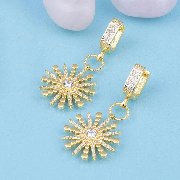 Gümüş Pazarım Kartanesi Model Özel Tasarım Altın Kaplama Top Zincirli 925 Ayar Gümüş Küpe