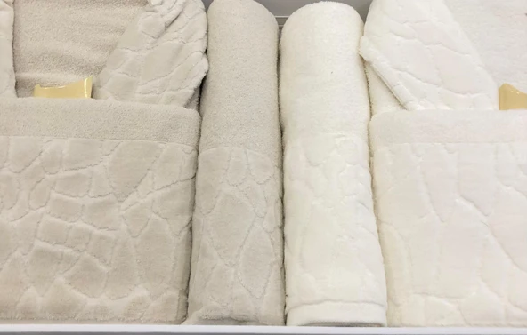 Durul Antik Kısmi Kadife Pamuklu 8 Parça Aile Bornoz Seti - Resim 8