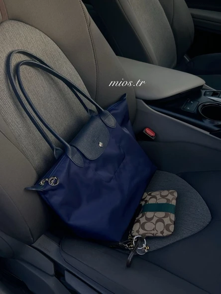 Lacivert Longchamp Çanta