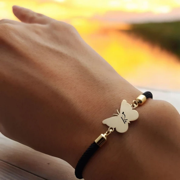 Harfe Özel 14 Ayar Altın Plakalı Kelebek Figürlü Siyah İpek Örgülü Hediye Bileklik-480 - Resim 2