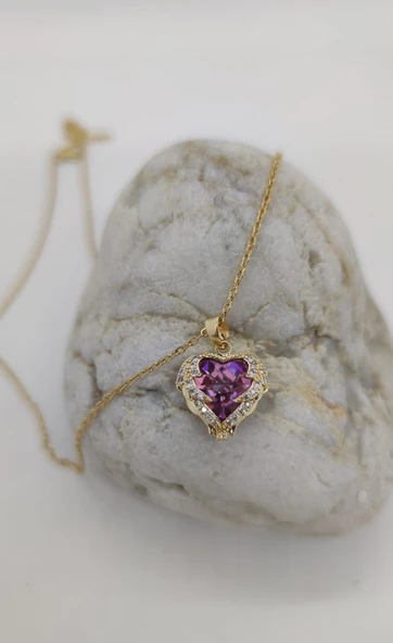 Mor Kalpli Çelik Kolye ürün görseli