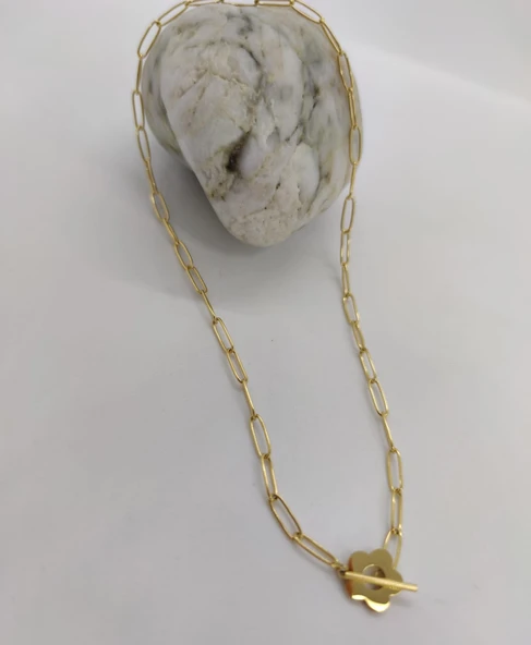 Çiçekli Zincir Çelik Kolye ürün görseli