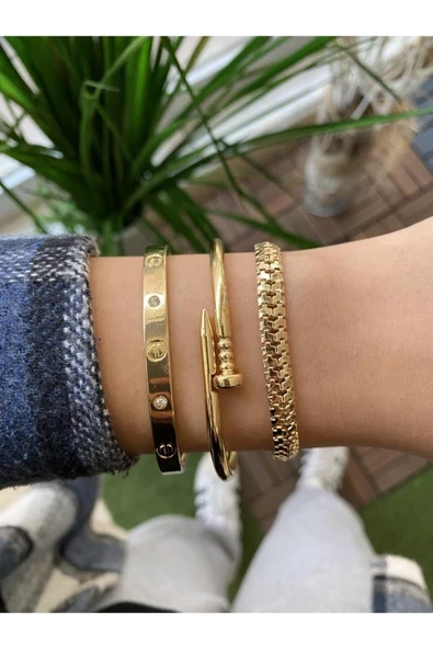 Altın Renk Kadın 3'Lü Kombin Kartier Çivi Tırtıl Renk Atmaz Bileklik Kombin Seti ürün görseli 1