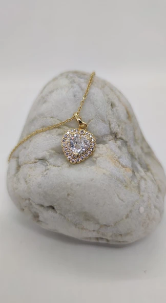 Kalpli Taşlı Çelik Kolye ürün görseli