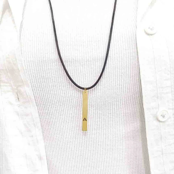 Harfe Özel 14 Ayar Altın Plakalı Dikdörtgen Figürlü Hakiki Mor Derili Hediyelik Kolye-483