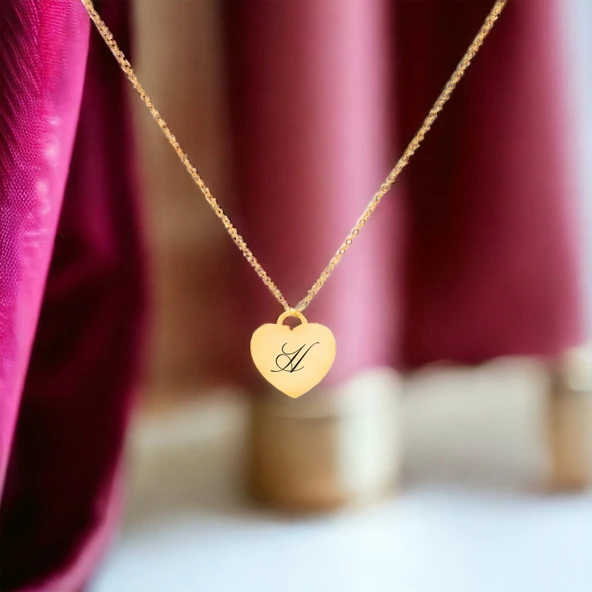 Harfe Özel 14 Ayar Altın Plakalı Kalp Motifli Altın Renkli Zincirli Hediyelik Kolye-481 ürün görseli