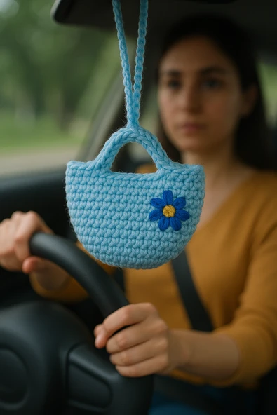 Amigurumi Araba Dikiz Aynası Süsü,  Anahtarlık,  Çanta Askısı %100  El Örgüsü - 2