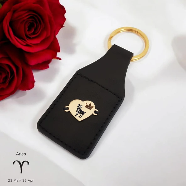 Burca Özel Kalp Figürlü Doğal Siyah Derili 14 Ayar Altın Plakalı Hediyelik Anahtarlık-488 ürün görseli