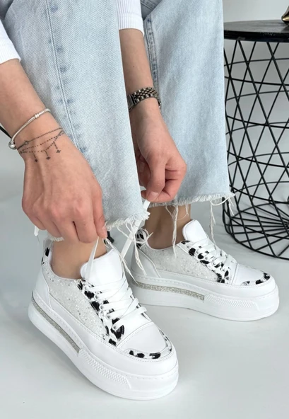 Lawin Beyaz Cilt Beyaz Simli Bağcıklı Spor Ayakkabı - Resim 3