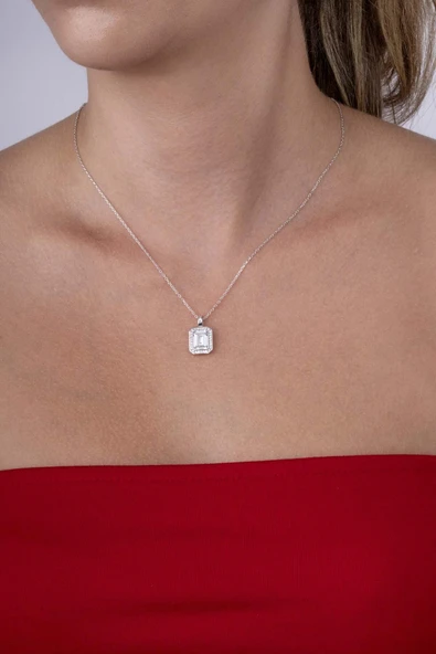 Gümüş Pazarım Baget Taşlı Emerald Kesim Beyaz Altın Kaplama Gümüş Kadın Kolye - Resim 3