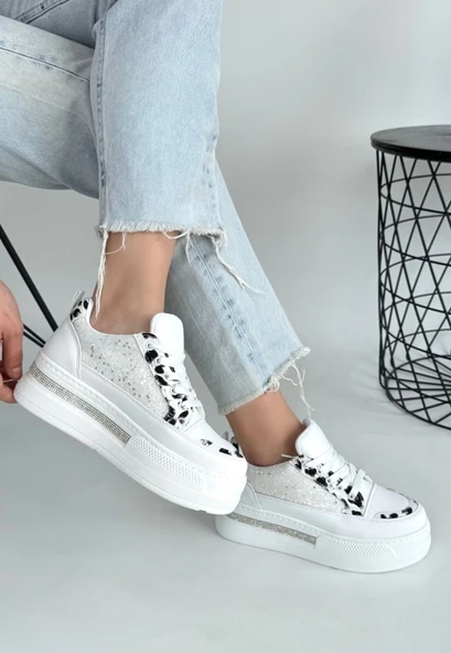 Lawin Beyaz Cilt Beyaz Simli Bağcıklı Spor Ayakkabı ürün görseli