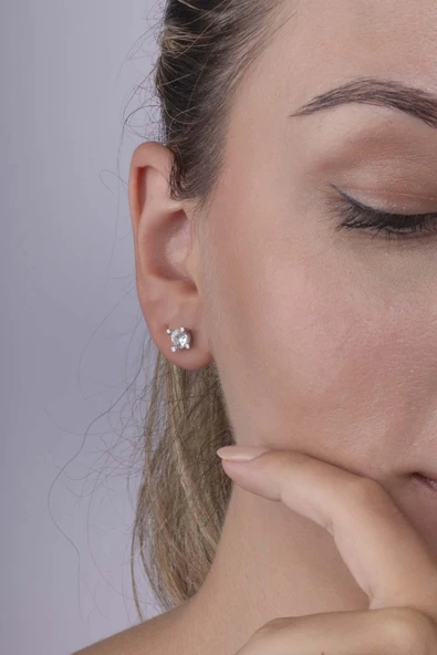 Gümüş Pazarım 4 Tırnaklı Pırlanta Montür Gümüş Kadın Tektaş Küpe - 4