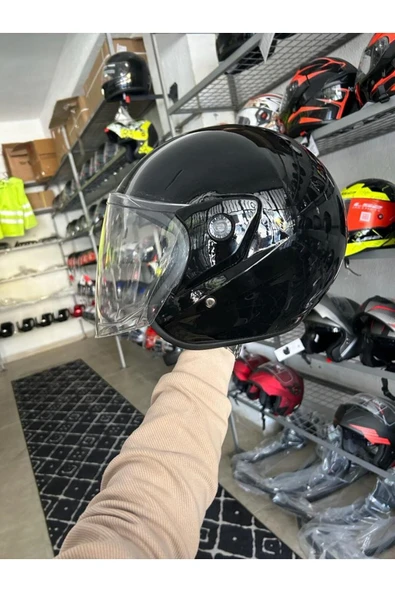 Motosiklet Yarım Kask İthal Parlak Siyah ürün görseli
