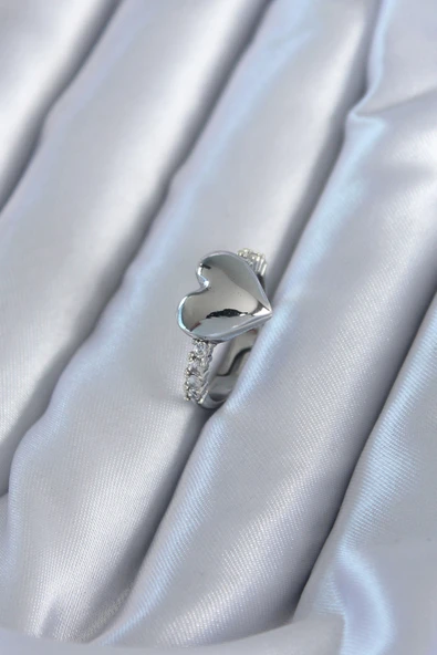 Gümüş Renk Pirinç Zirkon Taşlı Kalp Model Kadın Yüzük - TJ-BYK2820 - 1