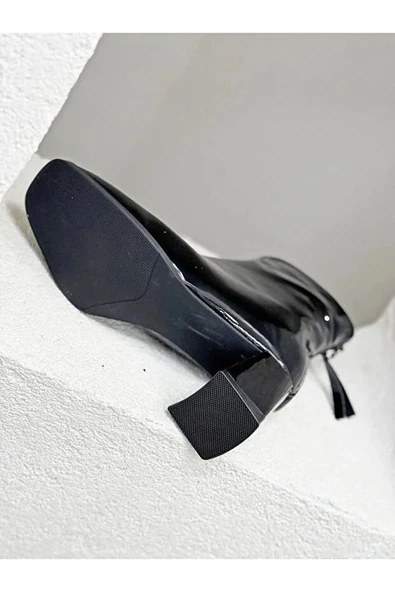 Guja 26K415-1 Rugan Özel Tasarım Arkadan Fermuarlı Topuklu Kadın Bot - Resim 6