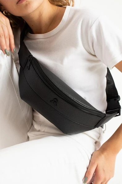 Kadın Bel Çantası FreeBag Suni Deri Göğüs Çantası Fonksiyonel Kullanım 25*12 Cm ürün görseli