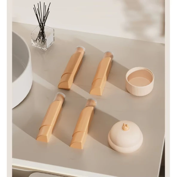 4'ü 1 Arada Seyahat Şişesi Seti - Resim 3