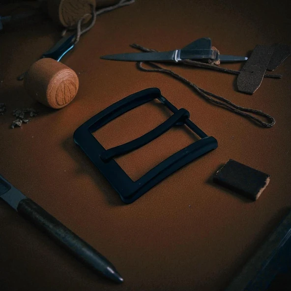 Kemer Tokası 3,8 cm Siyah Boyalı 1 Adet