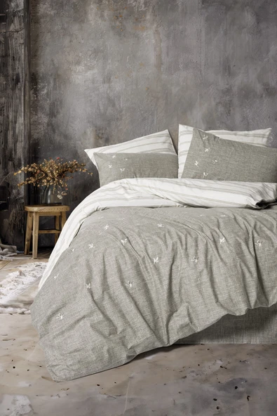 Cotton Box Klein Nakışlı Çift Kişilik Nevresim Takımı Moke Kahve ürün görseli