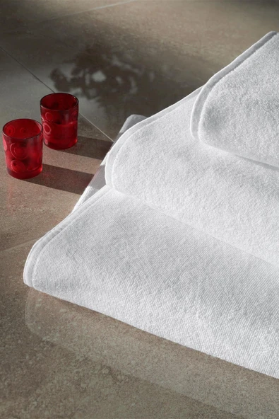 Varol Rea Serisi Otel Banyo Havlusu 90x150 800gr ürün görseli