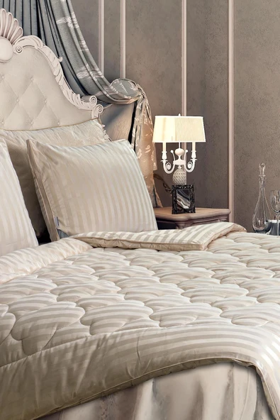 Varol Majesti Yorgan Çift Kişilik Bej - Resim 3