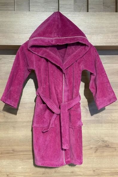 Yumuşak Dokulu Kapüşonlu Çocuk Bornozu ürün görseli