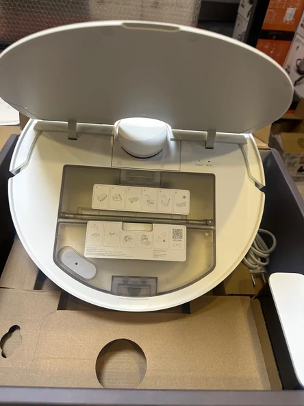 XIAOMI MI ROBOT VACUUM S10 PLUS - 4