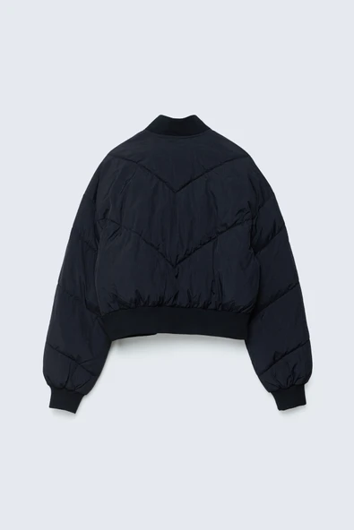 Stradivarius Şişme Bomber Ceket - Resim 6
