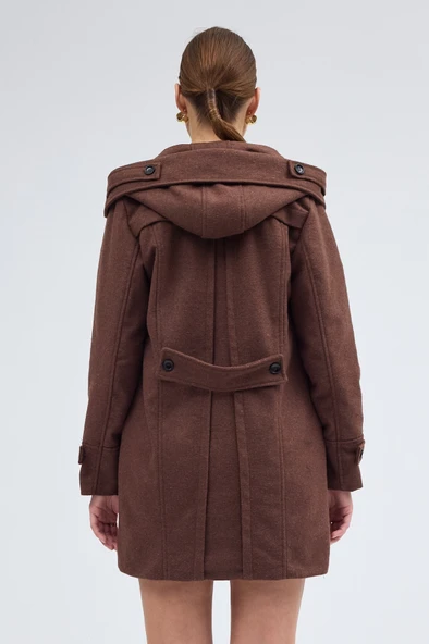 Yaka Detaylı Büyük Düğmeli Kaşe Kahverengi Kaban - Resim 7